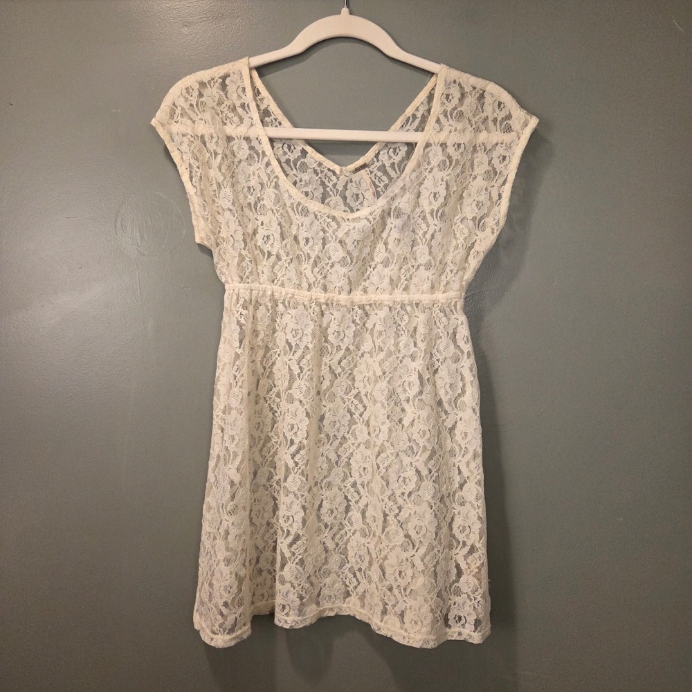 Free People Women's Lace‎ Cap Sleeve Babydoll Shirt Size XS Cream Sheer Boho